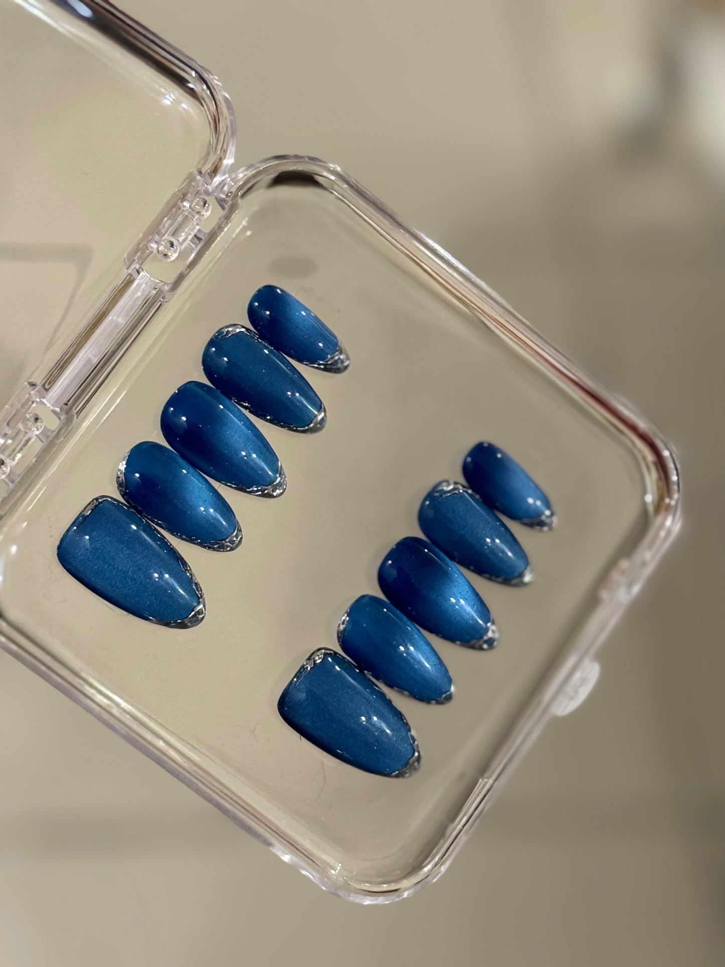 N125 Dark Blue Nails Set