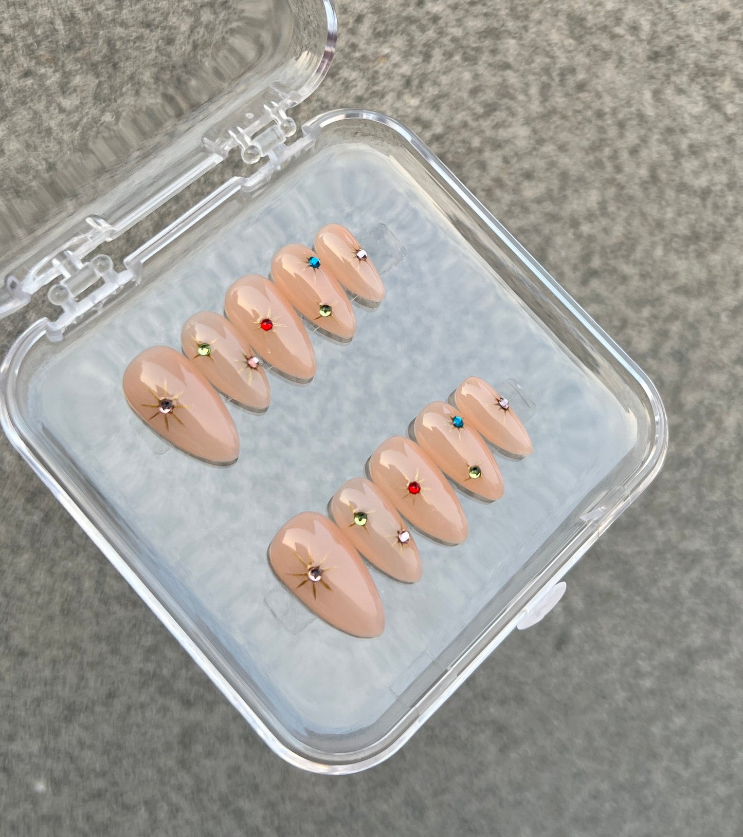 N105 Merry Nails Set
