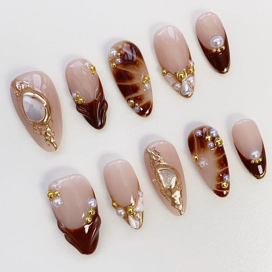 N78 Brown Pearl Nails Set