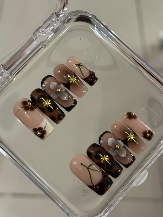 N131 Brown Long Square Nails Set