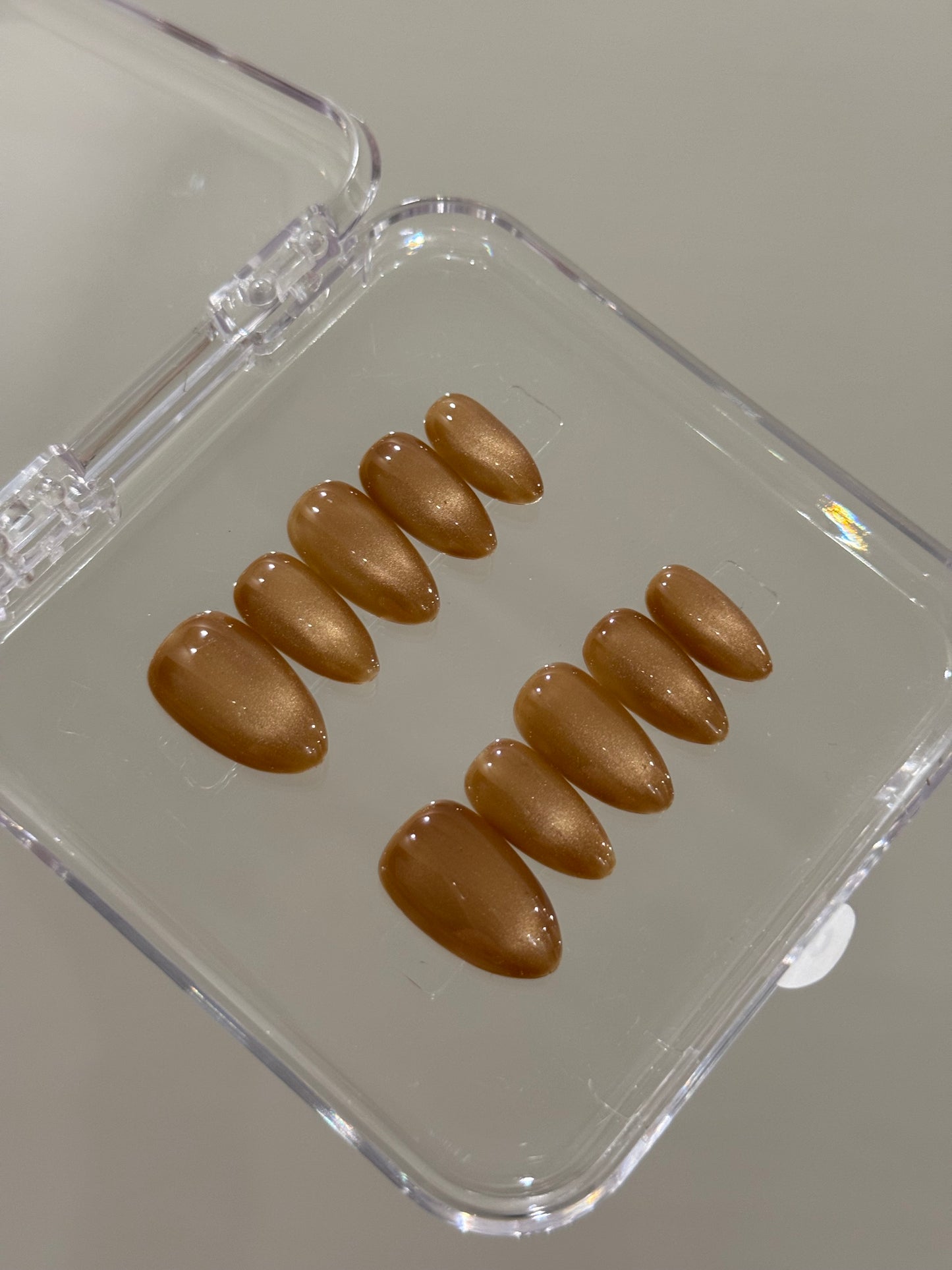 N294 Brown Cateye Nails