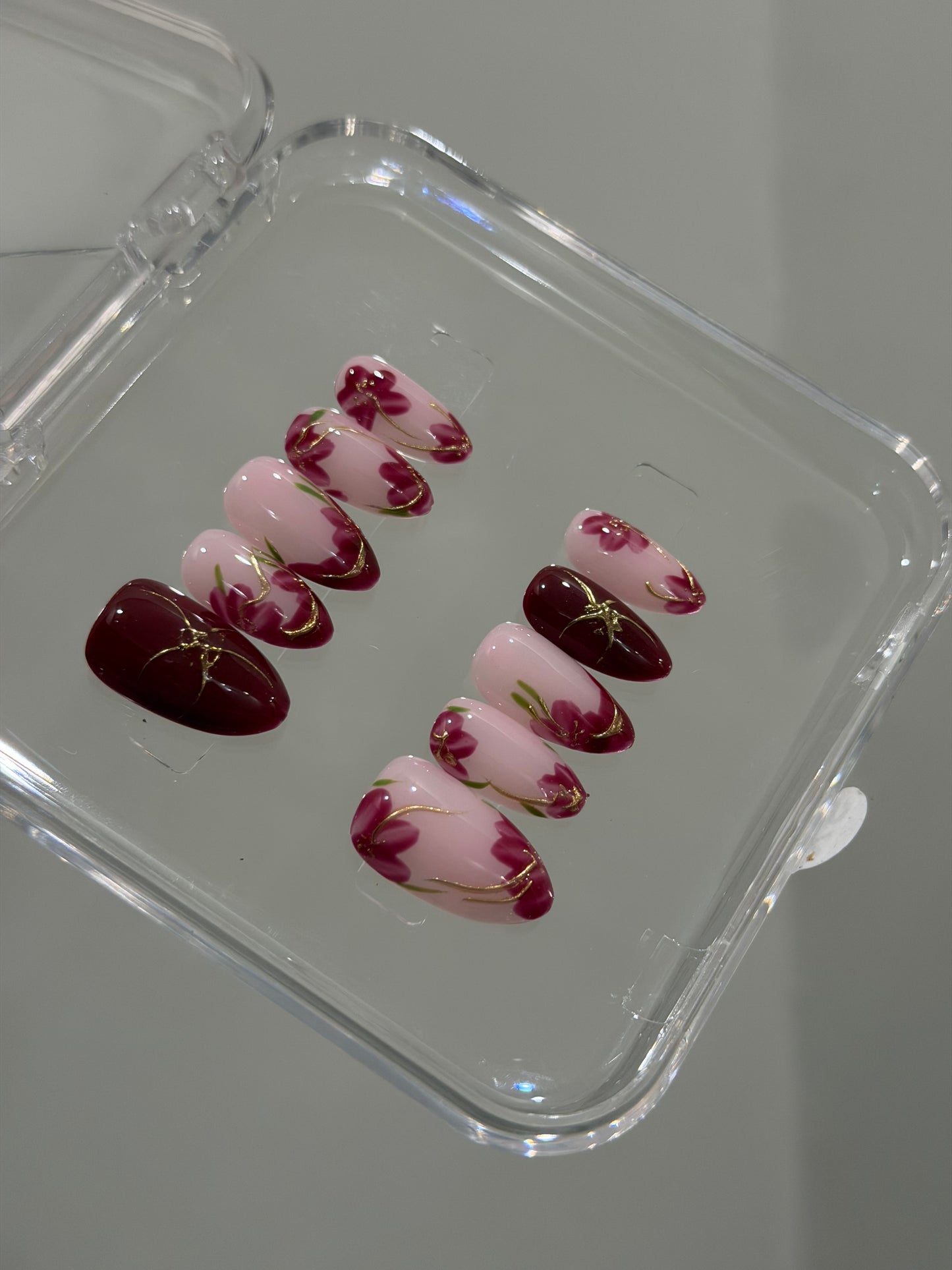 N423 Mulberry Nails