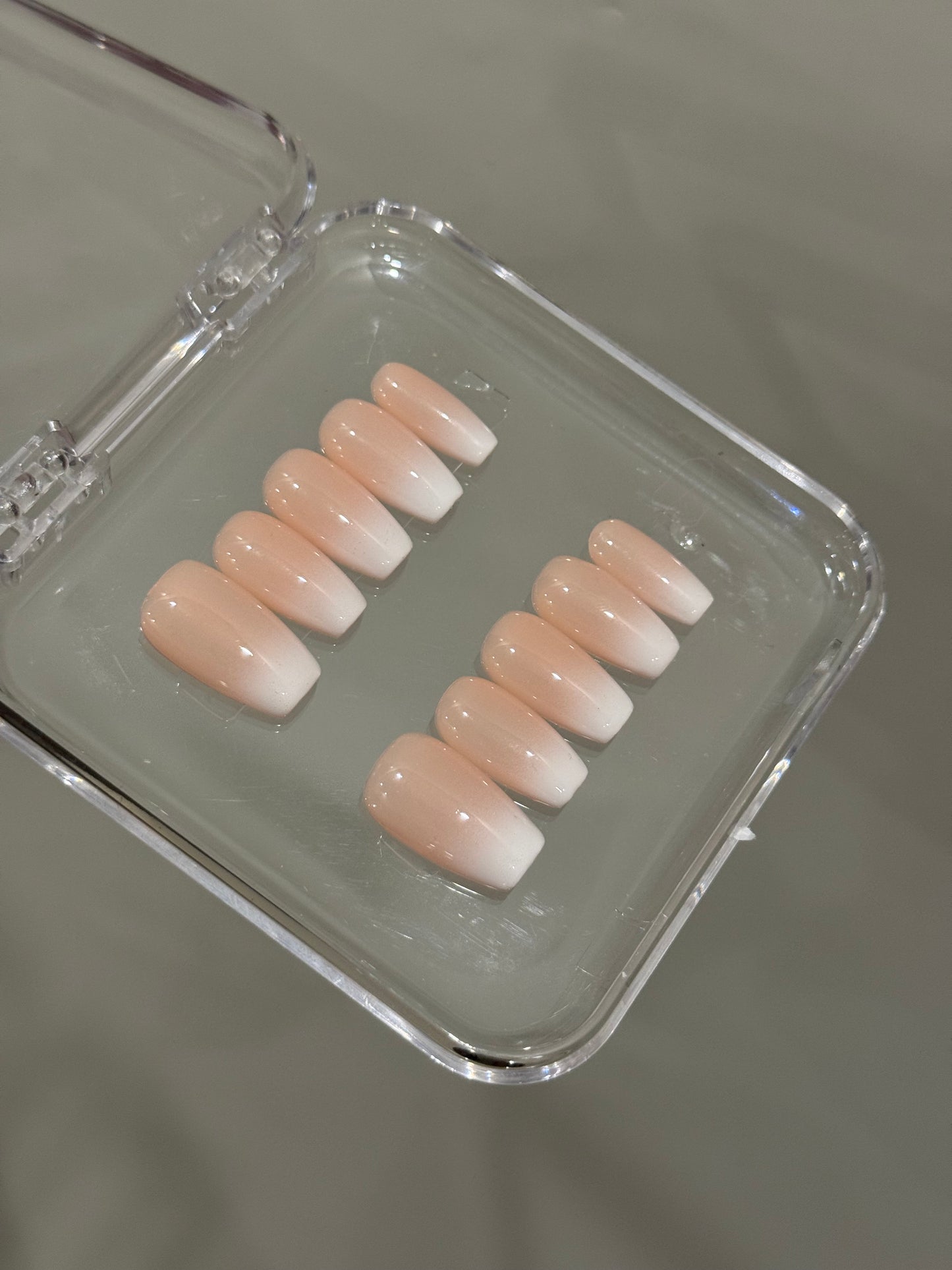 N252 Ombre Coffin Nails