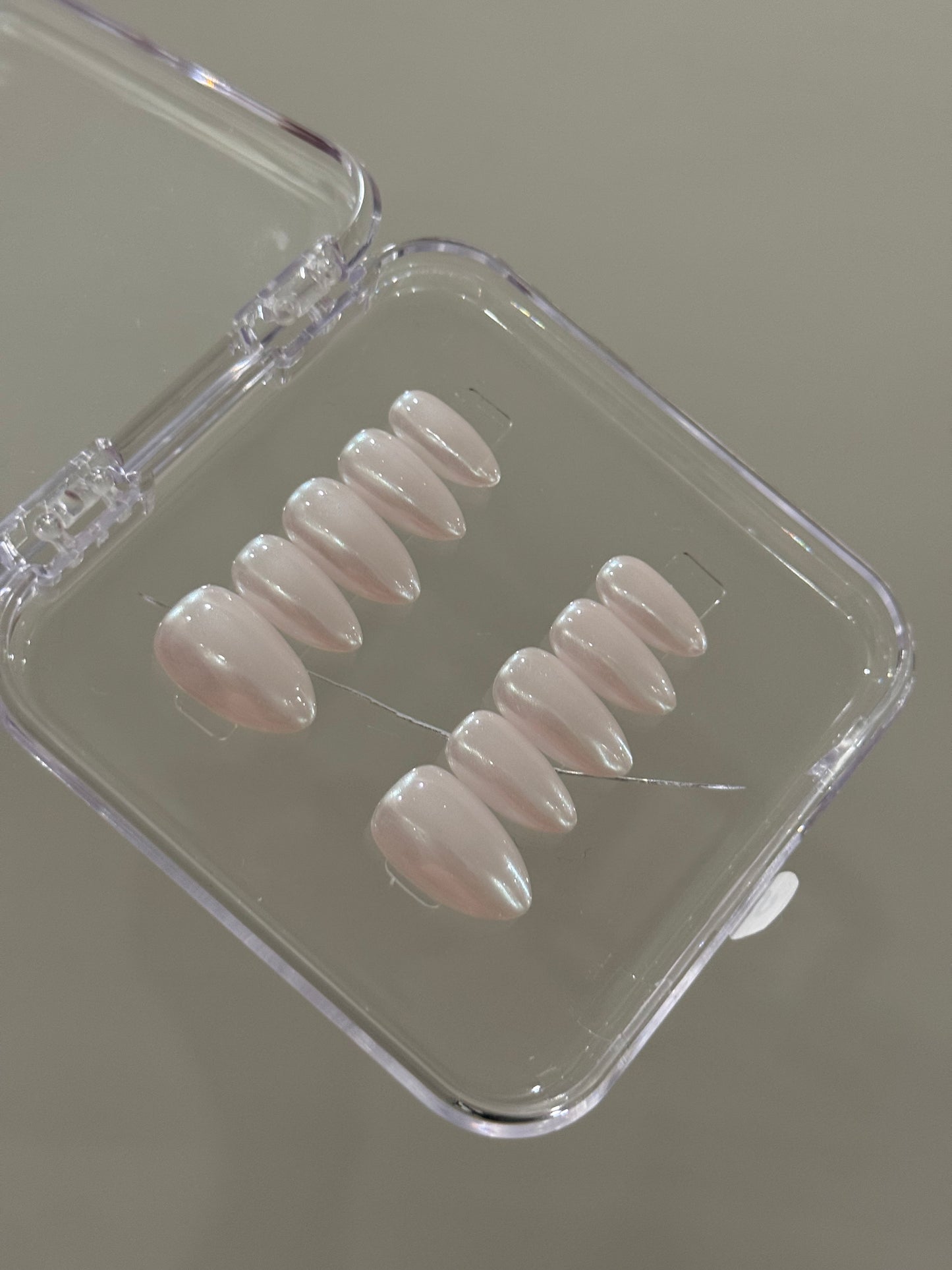 N277 White Powder Nails