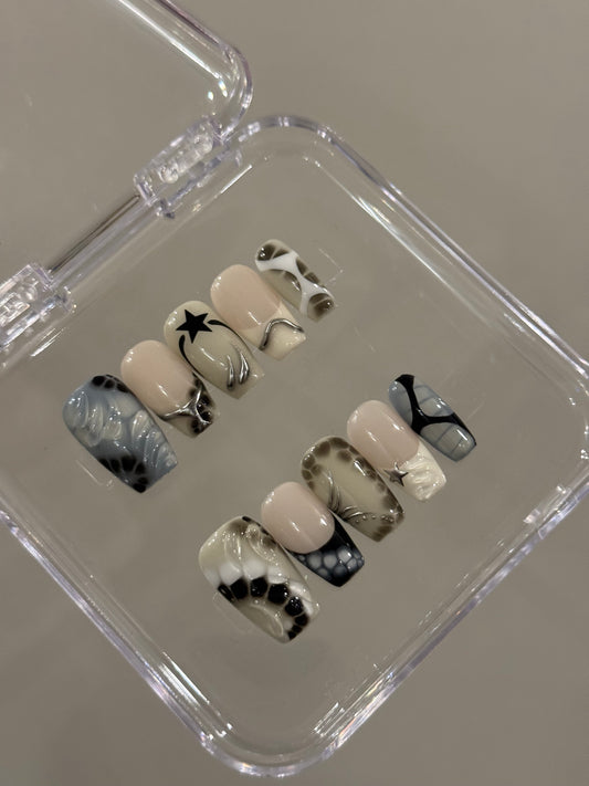 N262 Grey Coffin Nails