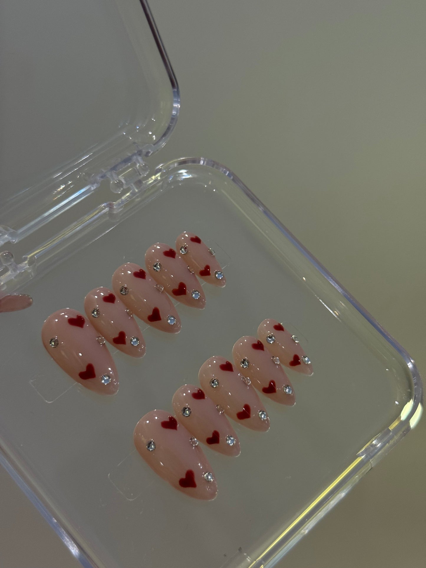 N82 February Nails Set