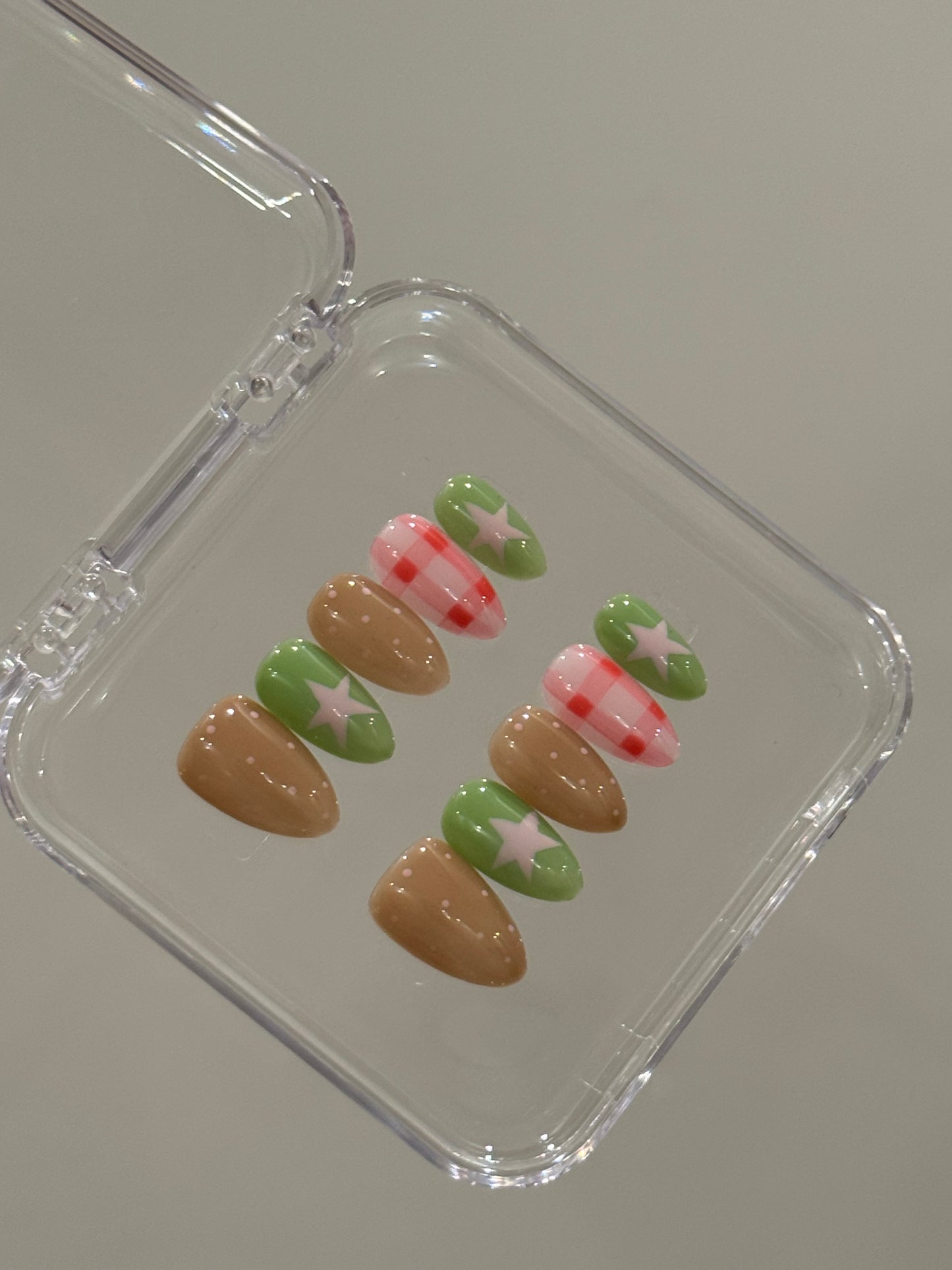 N181 chic Plaid Nails Set