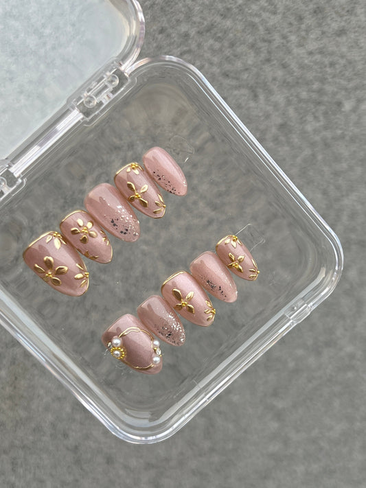 N34 Short Foil Nails Set