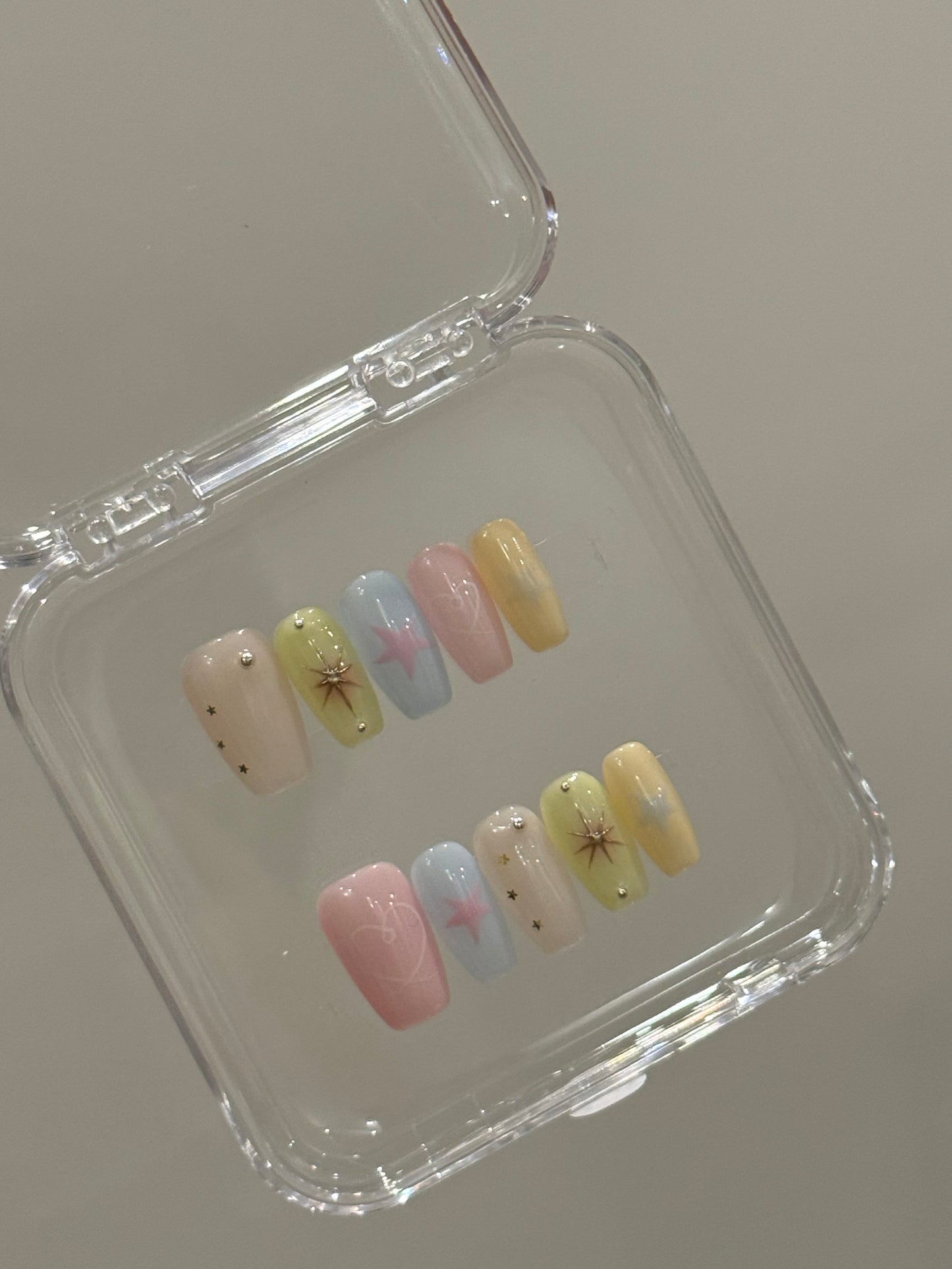 N173 Teen Pastel Set