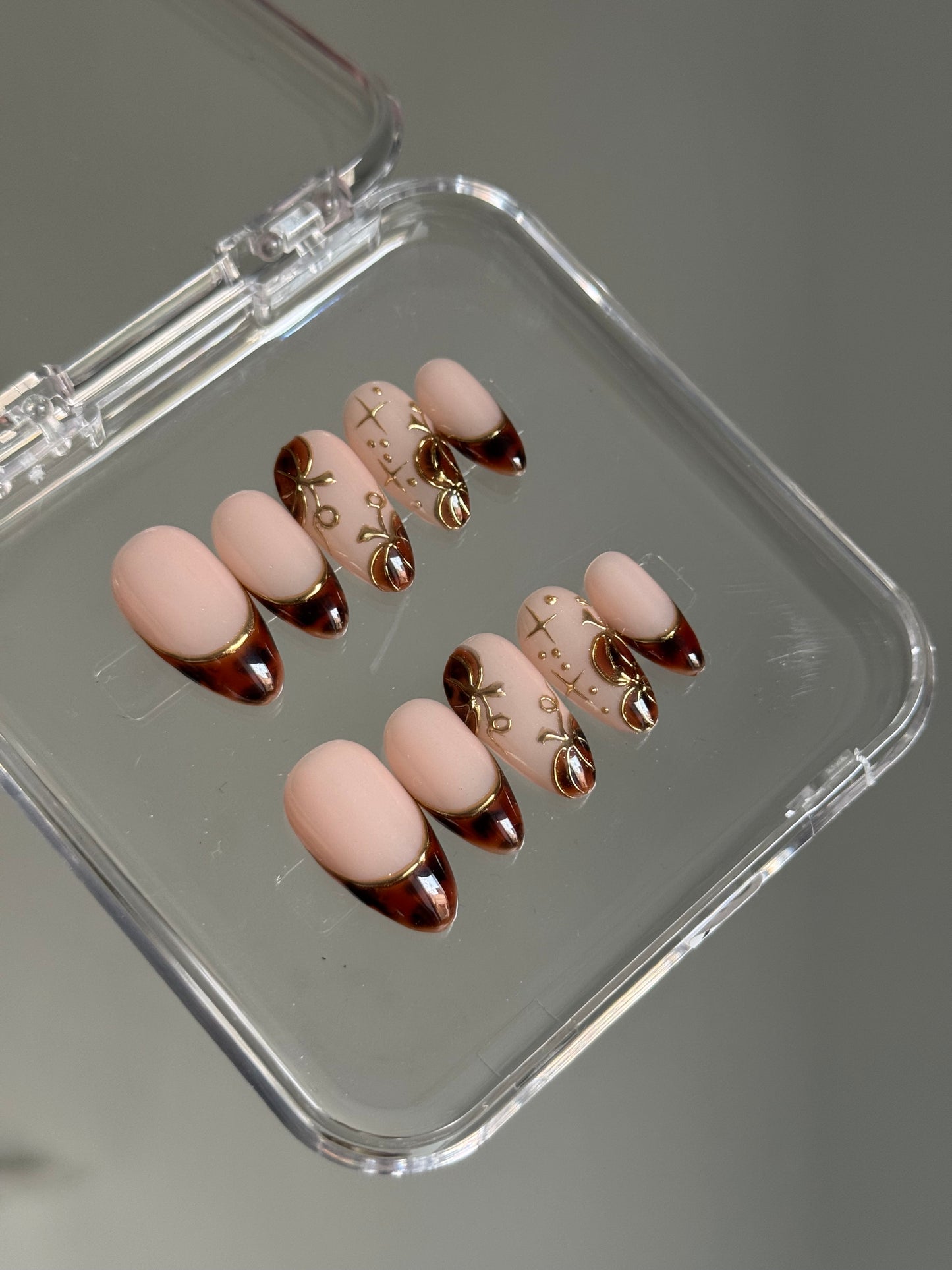 N237 Maroon Pumpkin Nails