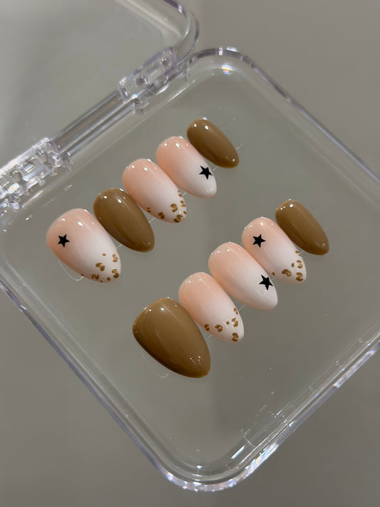 N347  Nude Starry Ombre Nails