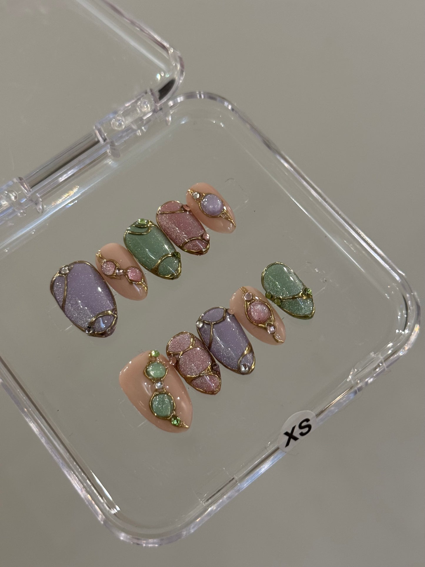 N256 Glacial Nails