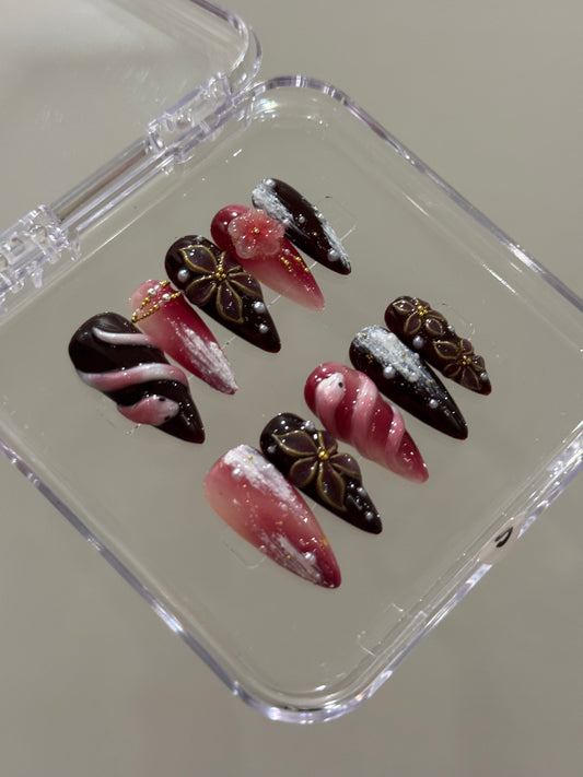 N274 Dark Serpent Nails