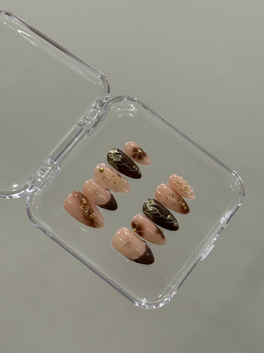 N198 Brown Foiled Nails
