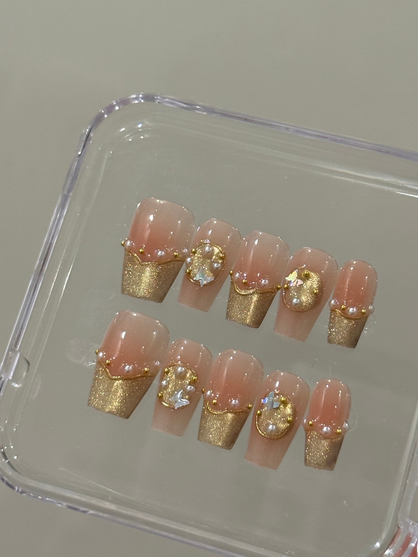 N19 Gold Sands Nails Set