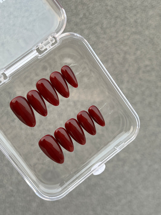 N95 Maroon Almond Nails Set