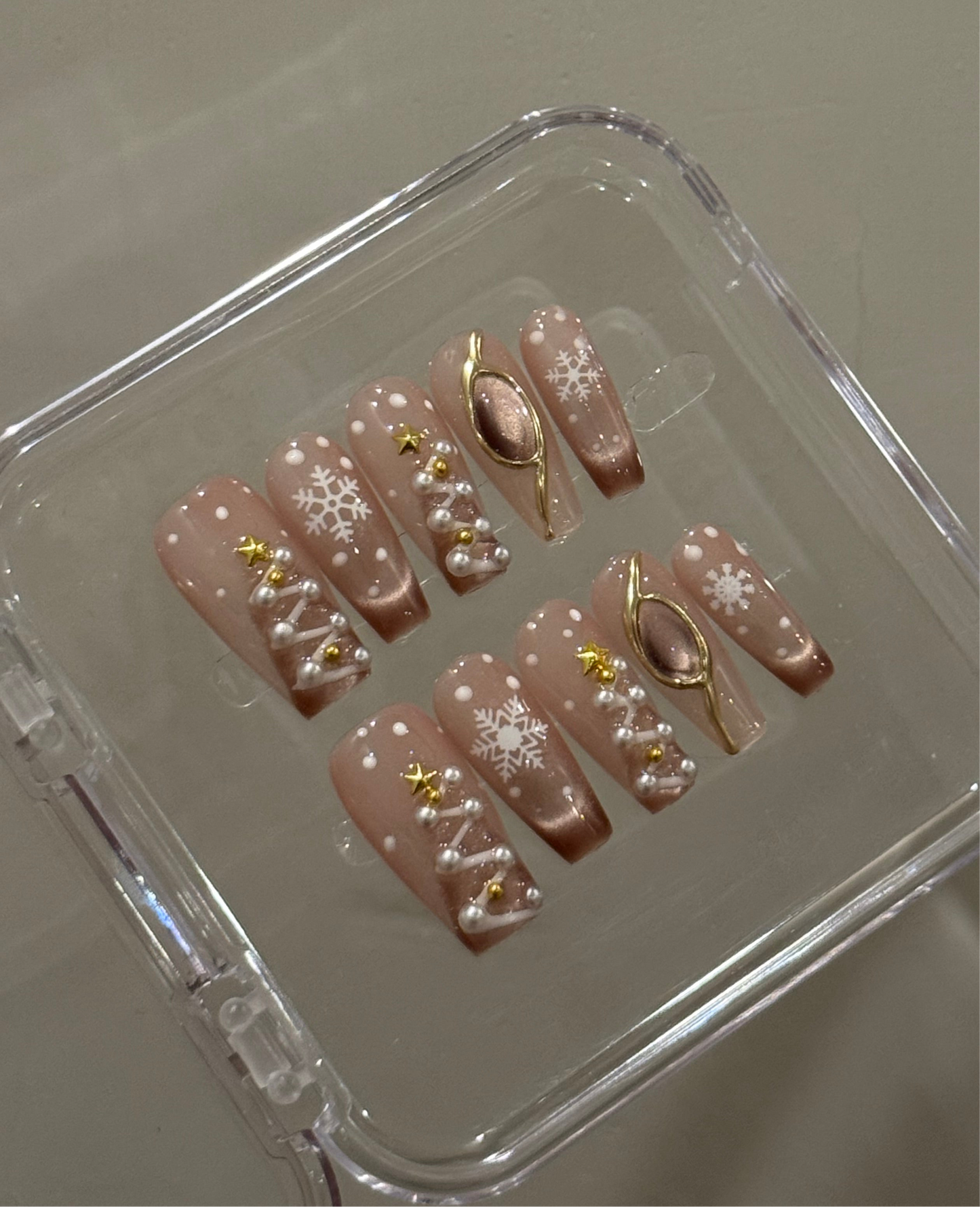 N22 Winters Tree Nails Set