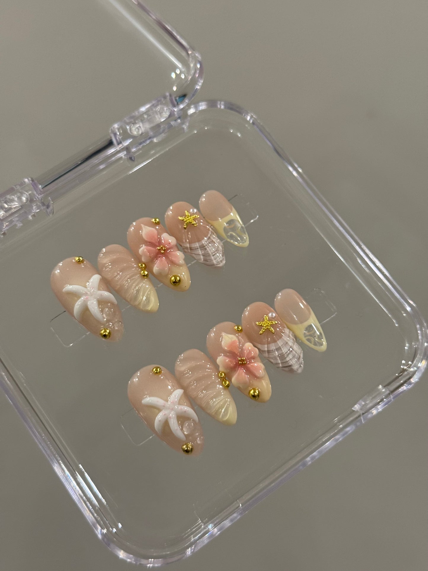 N264 Starfish Beach Nails