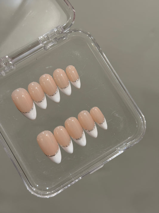 N248 Silvery French Nails