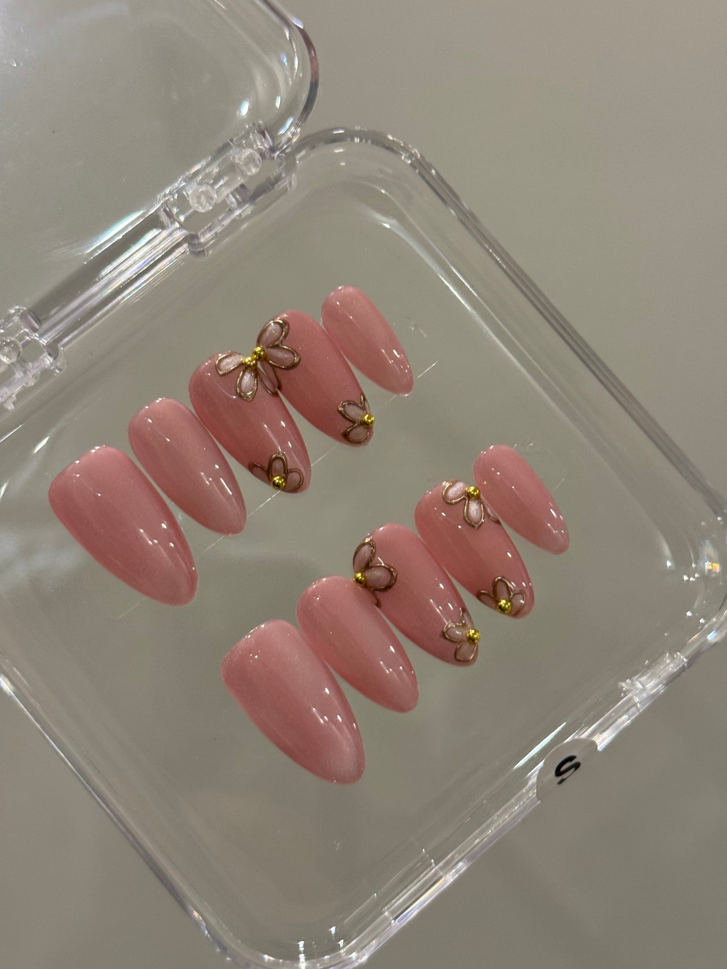 N232 Pink Peonies Nails