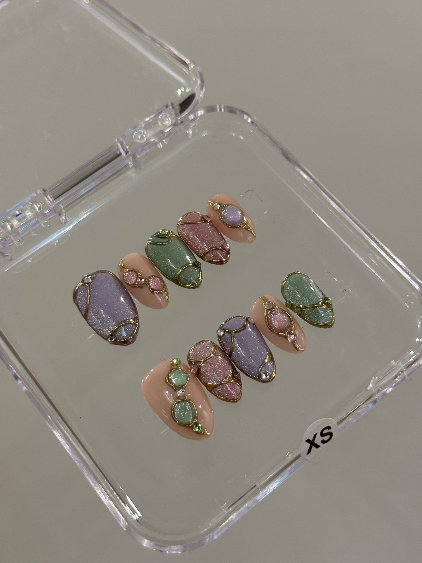 N256 Glacial Nails