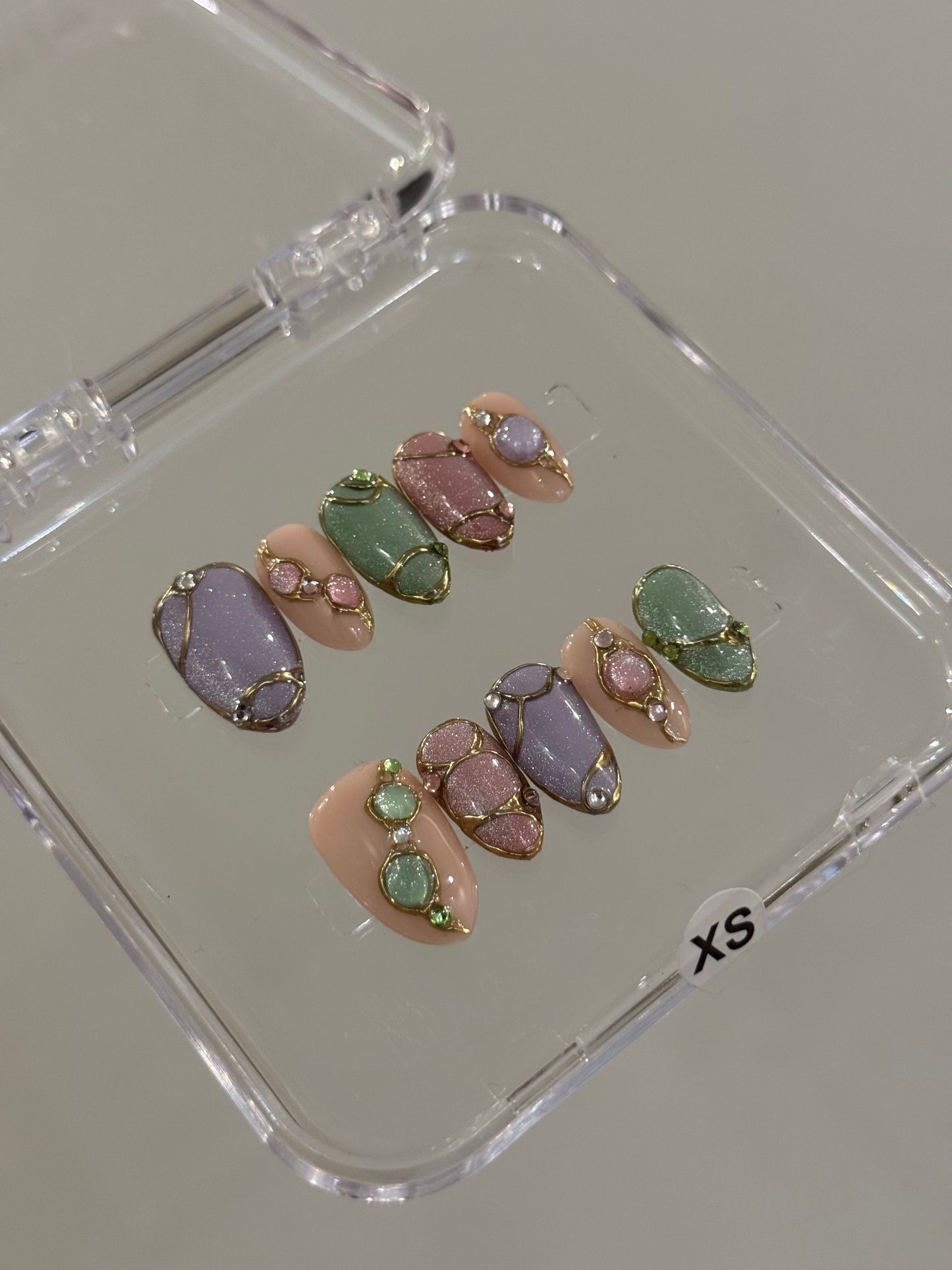 N256 Glacial Nails
