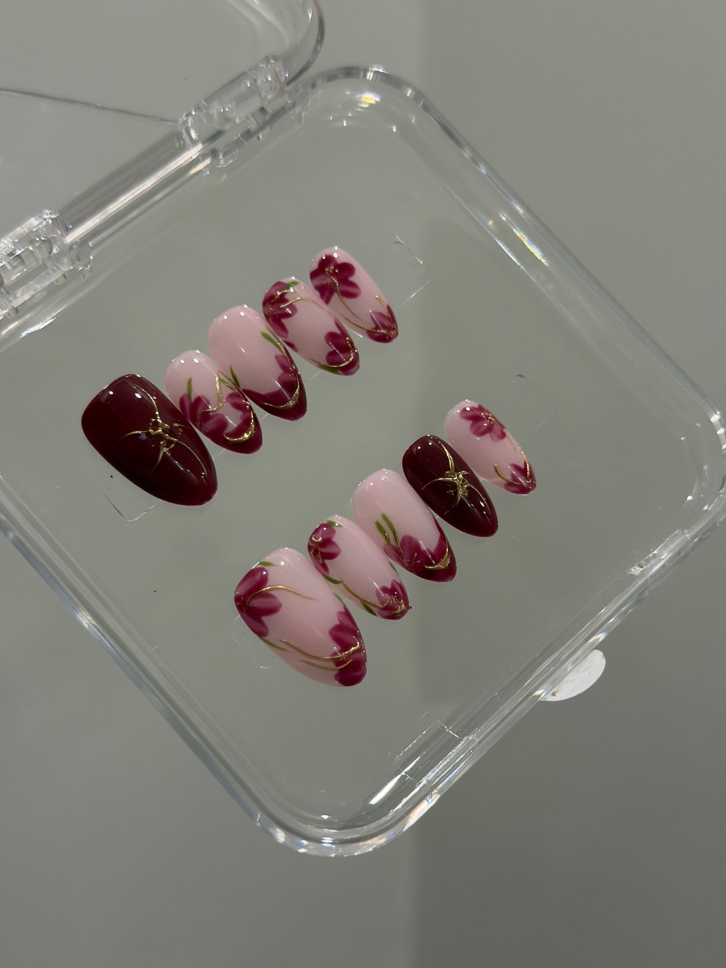 N423 Mulberry Nails