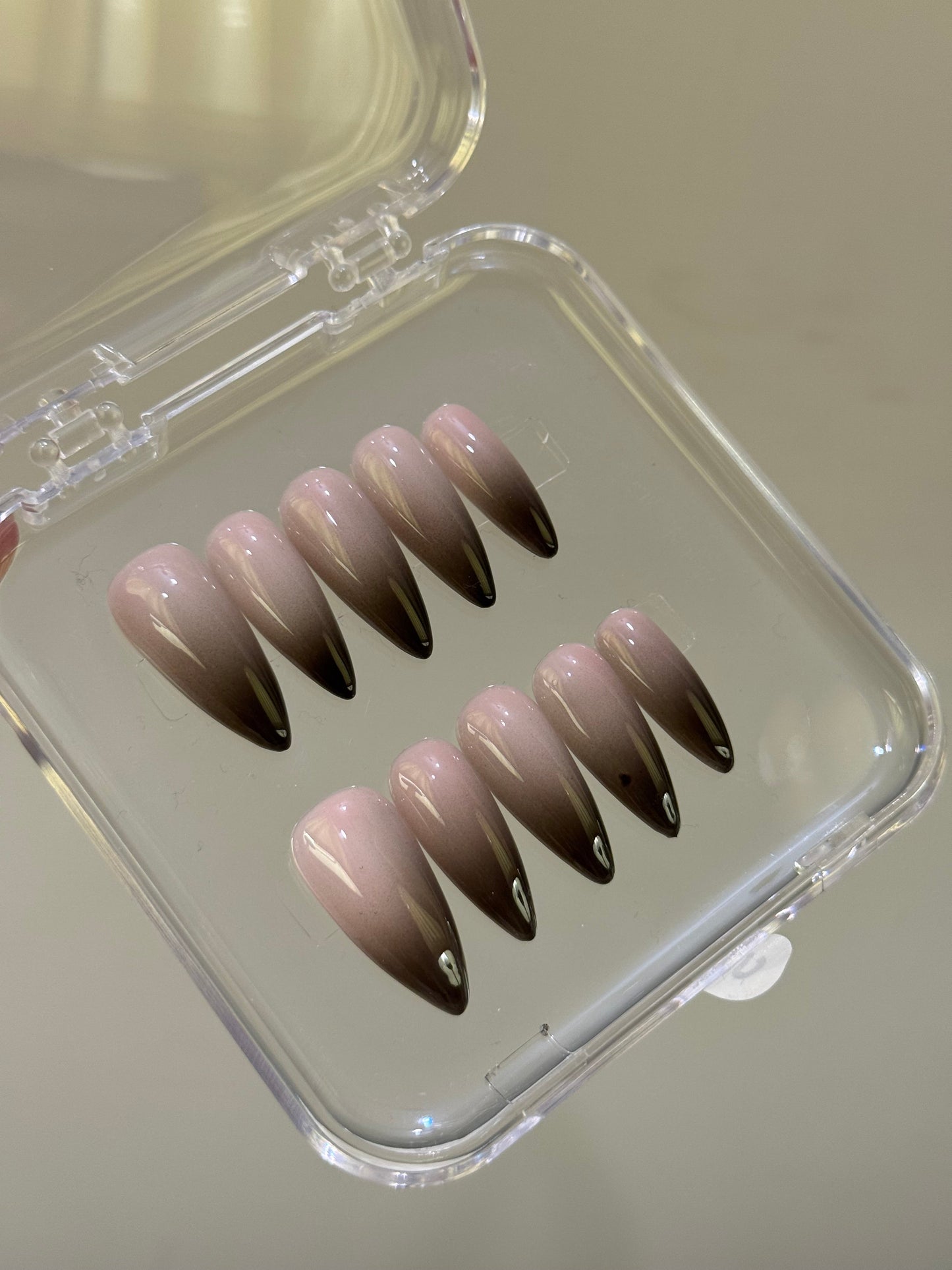 N67 Black Ombre Nails Set