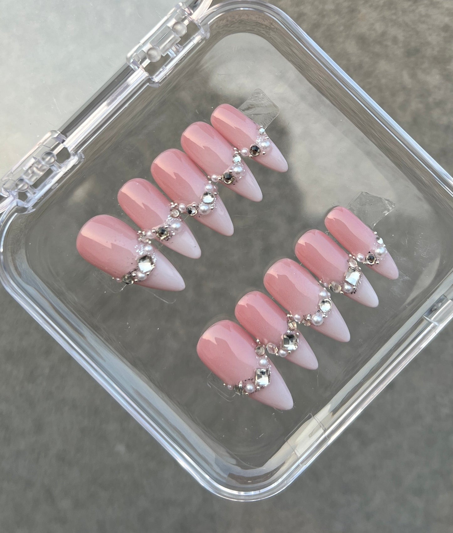 N53 Pink Stilettos Nails Set