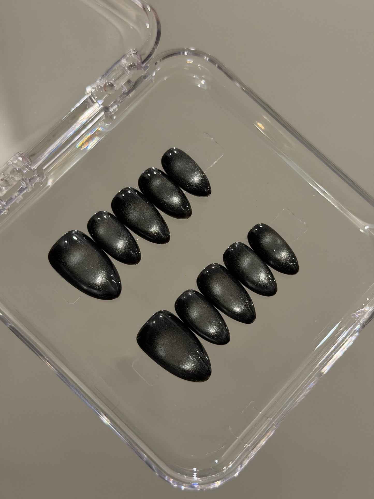 N420 Black Cateye Nails
