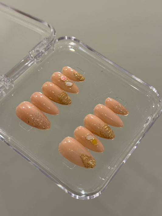 N350 Peachy Swirl Nails