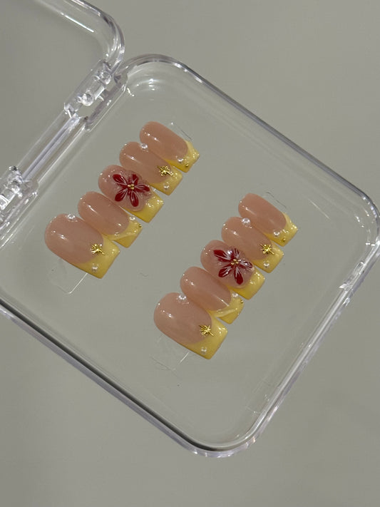 N340 Yellow Med Square Nails
