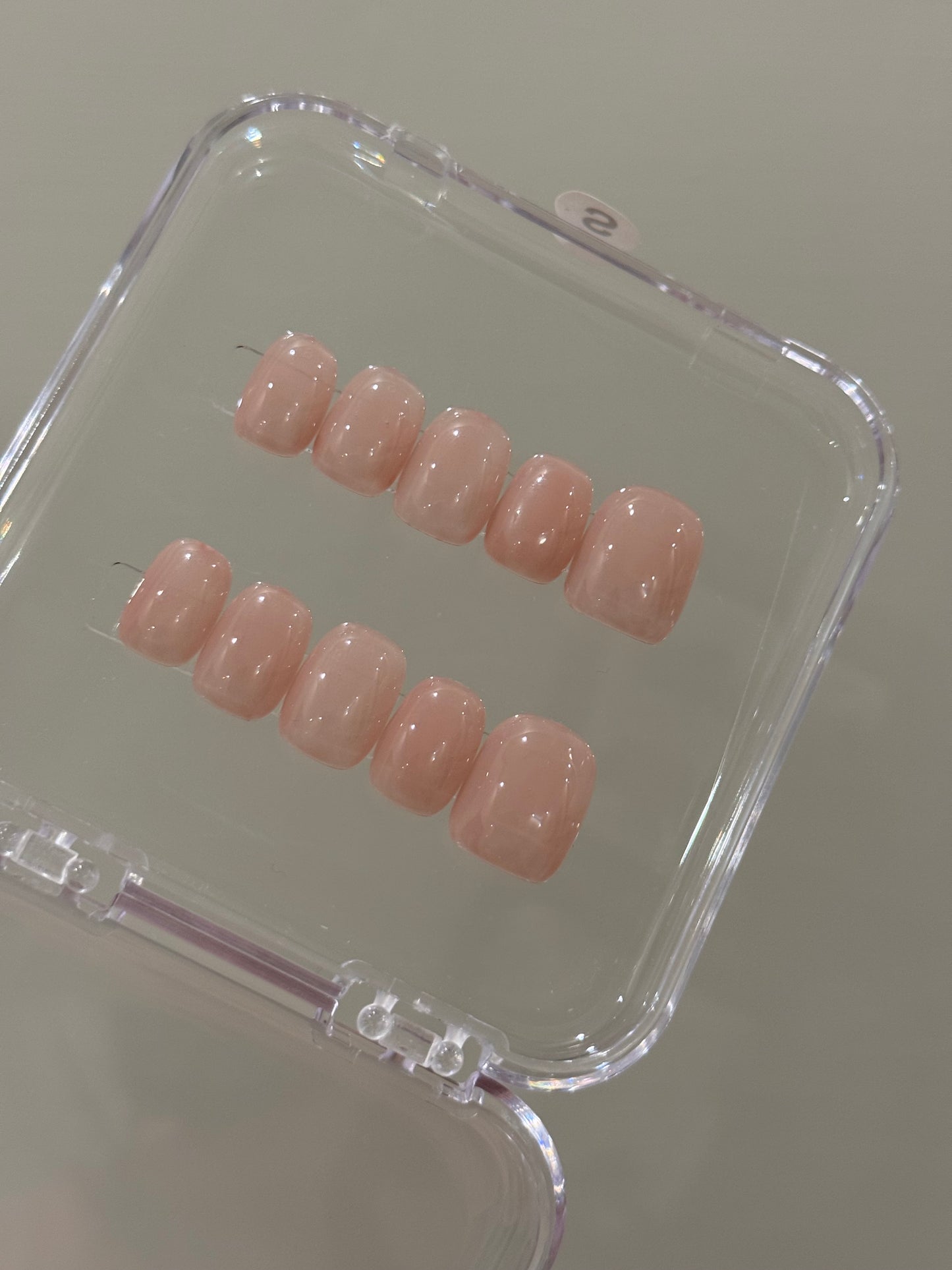 N276 Bubblegum Nails