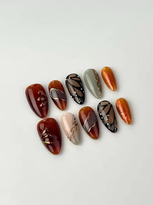 N137 Maison Nails Set