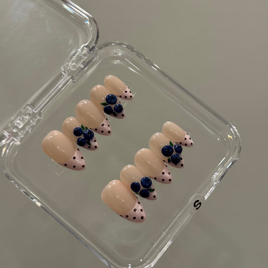 N231 Blueberries Polka Nails