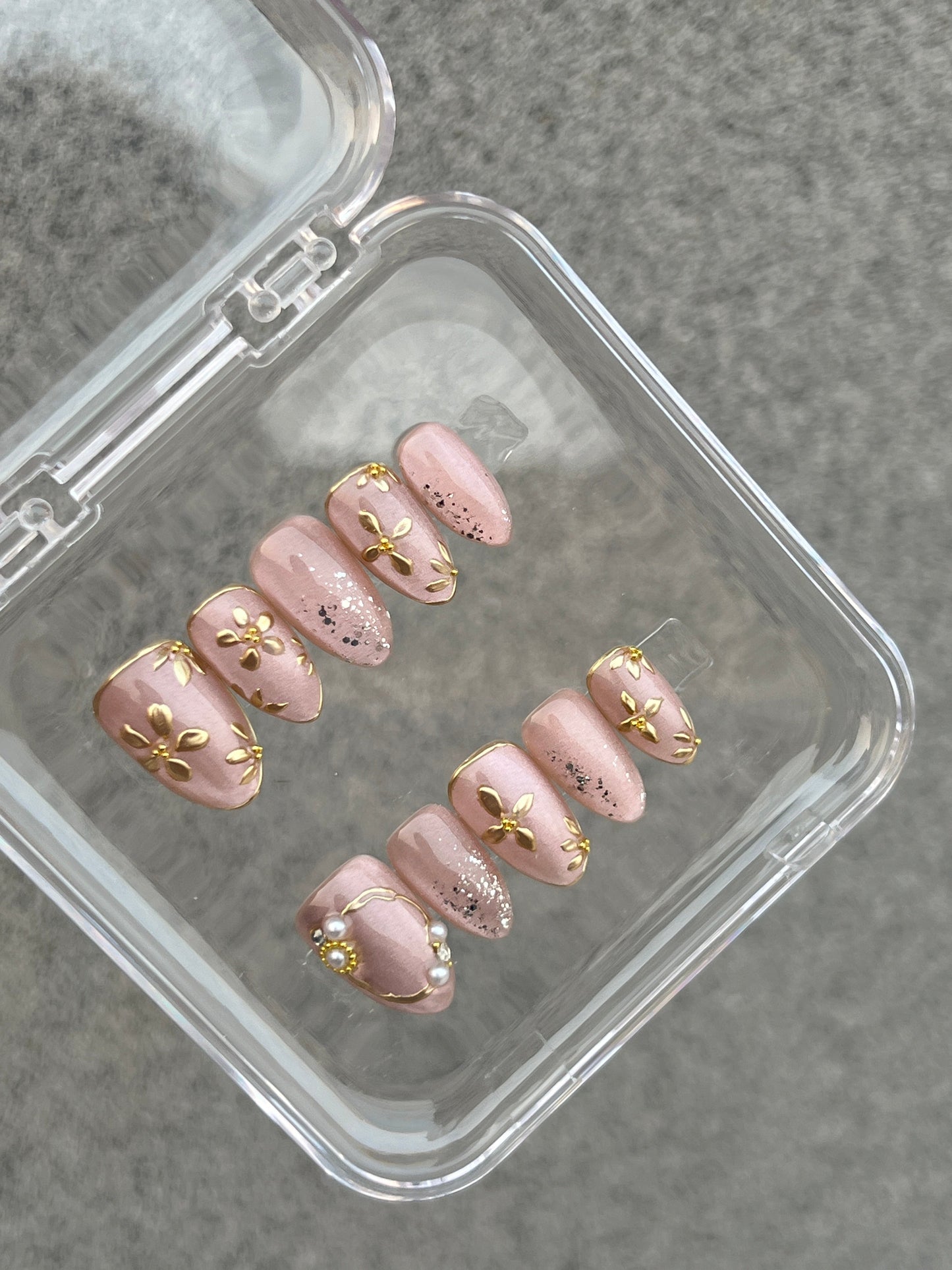 N34 Short Foil Nails Set