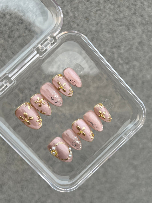 N34 Short Foil Nails Set