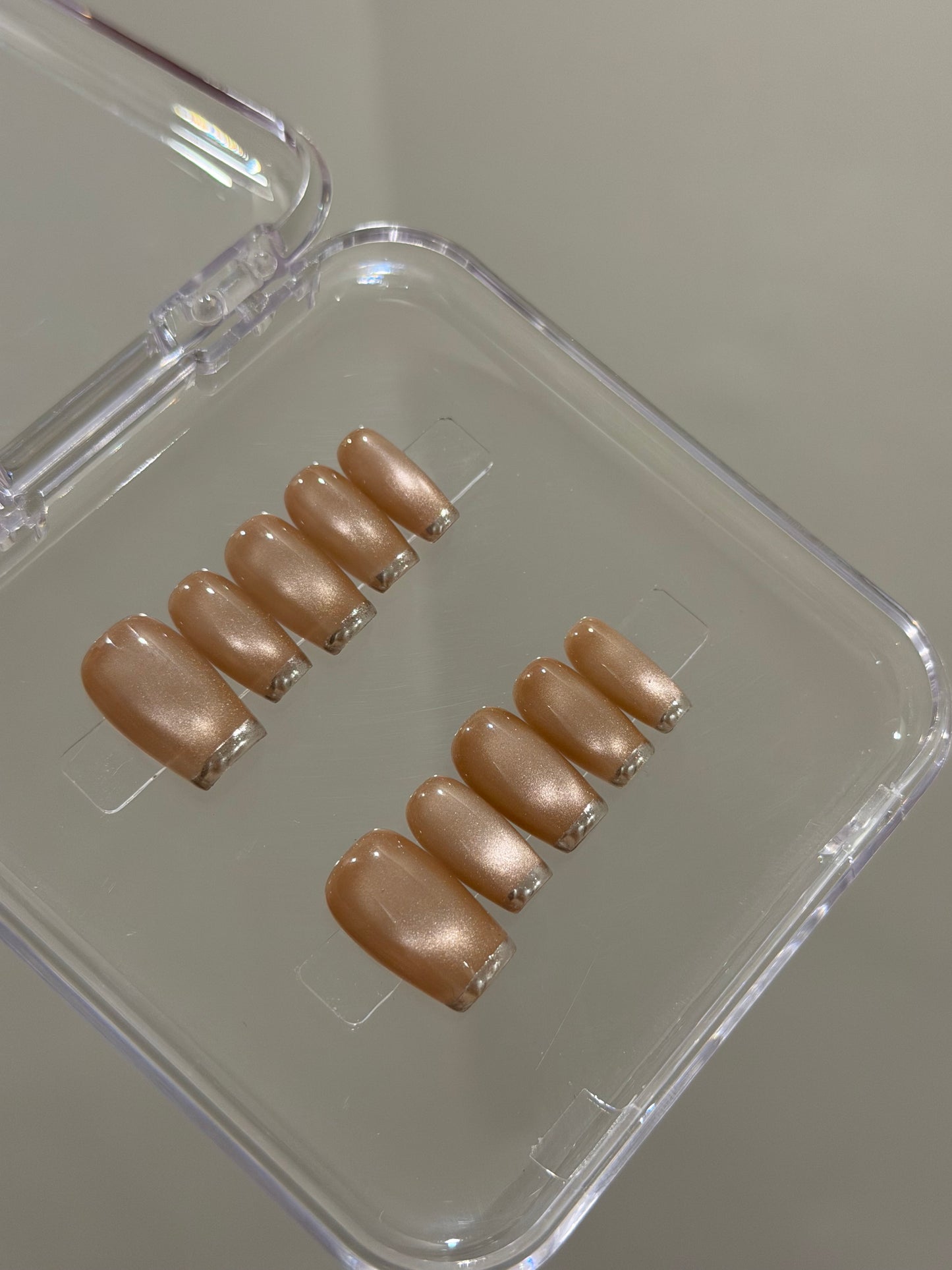 N415 Peach Linear Nails