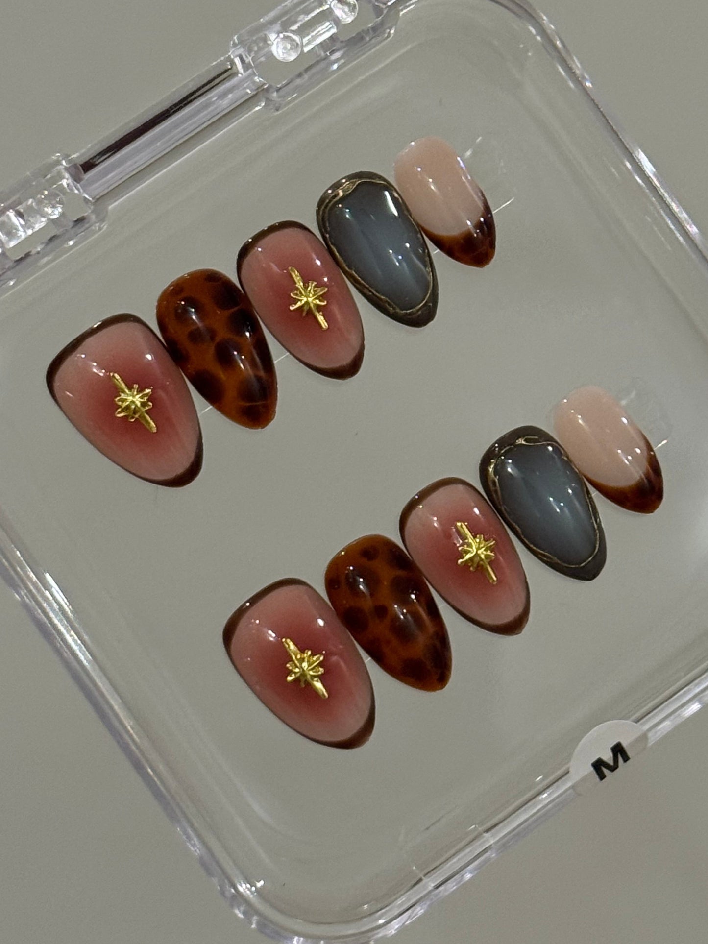 N180 Valerie Nails Set