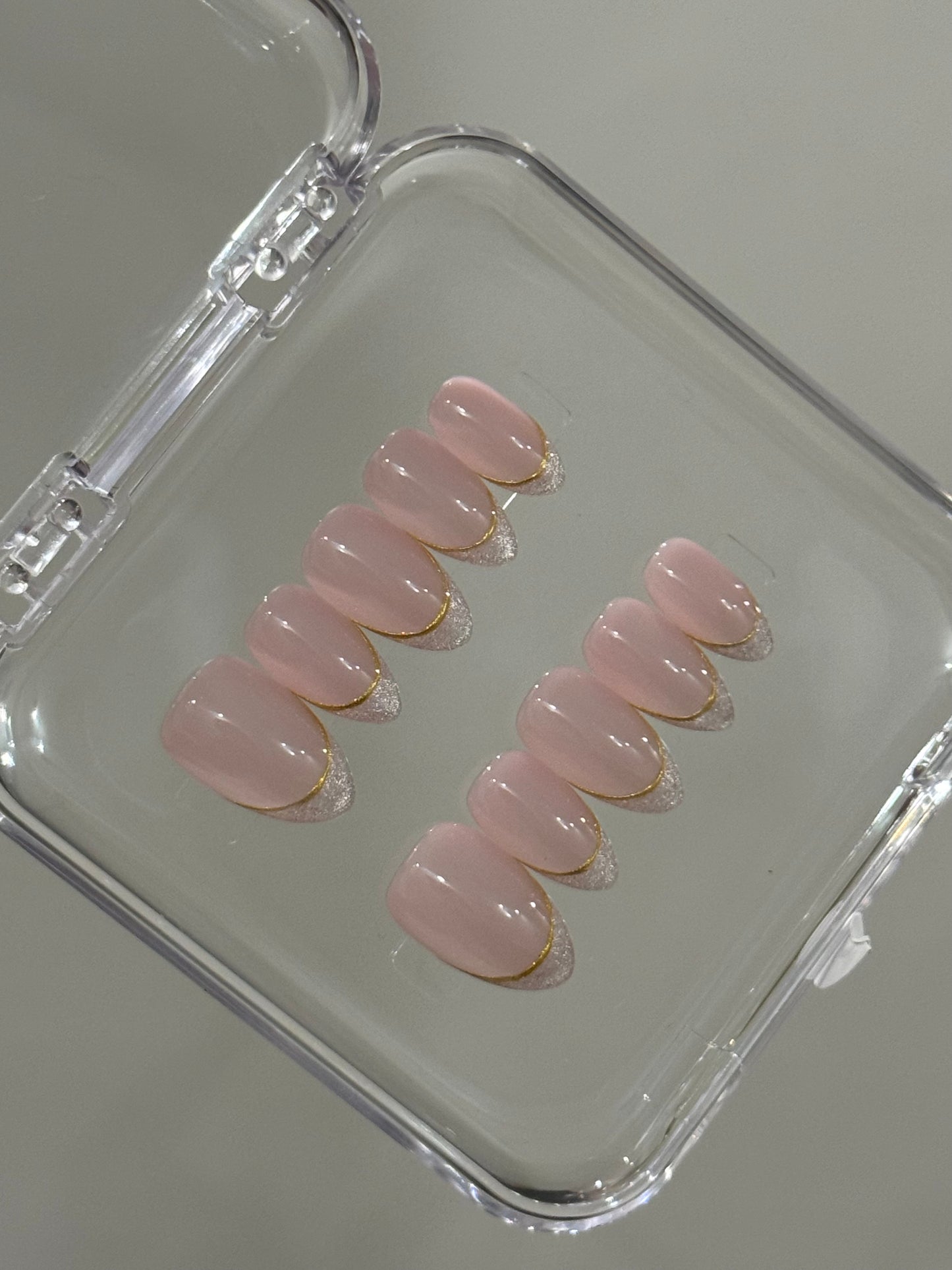 N157 Cateye French Nails Set