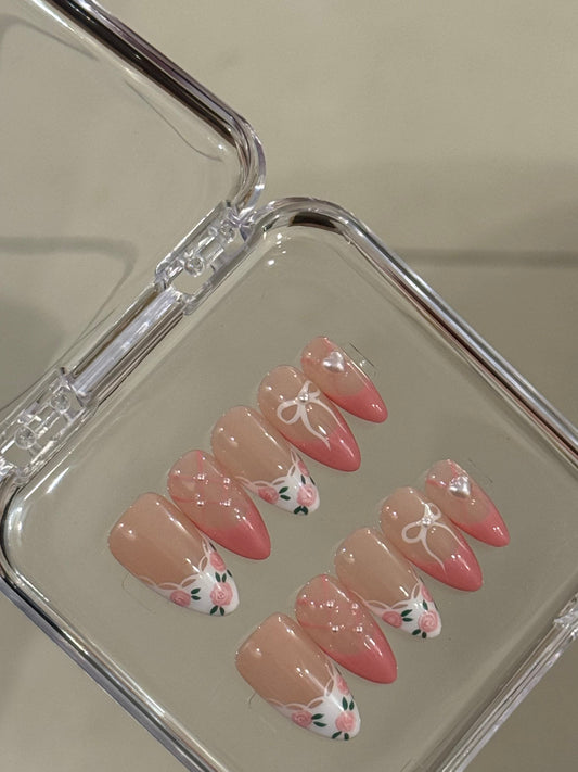 N135 Bow Floral Nails Set