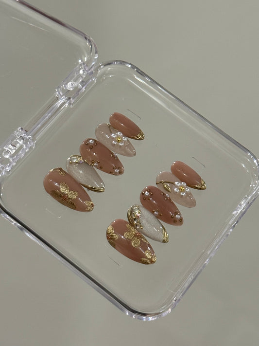 N154 Millie Nails Set