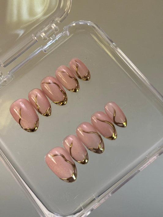 N63 Fiery Cateye Nails Set