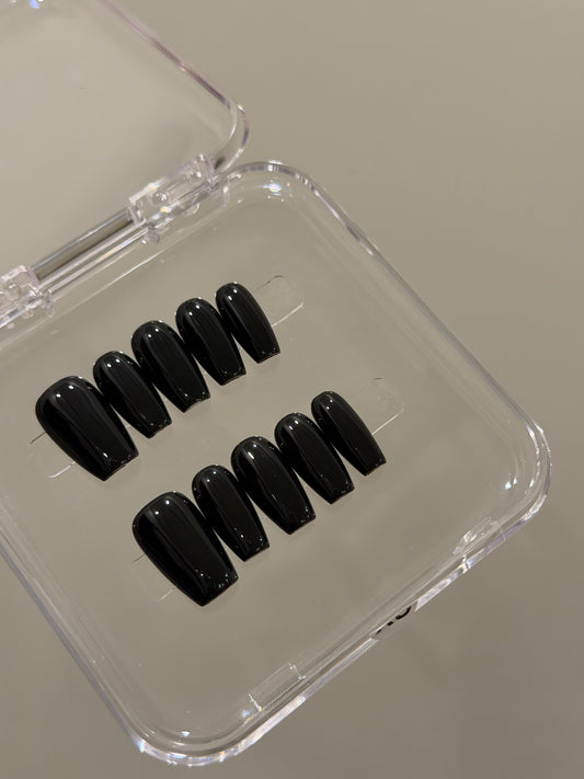 N434 Black Coffin Nails