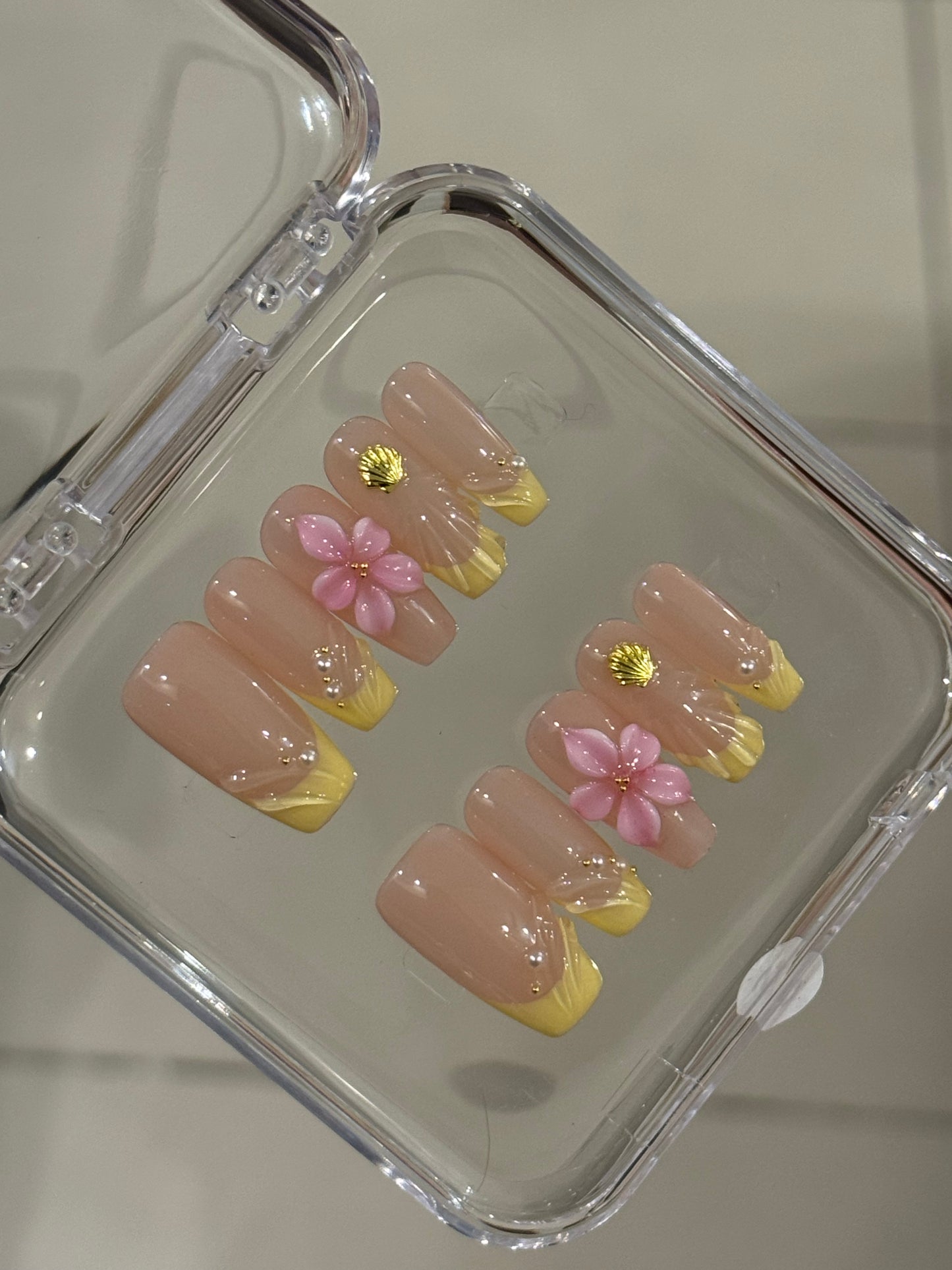 N138 Yellow Flower Set