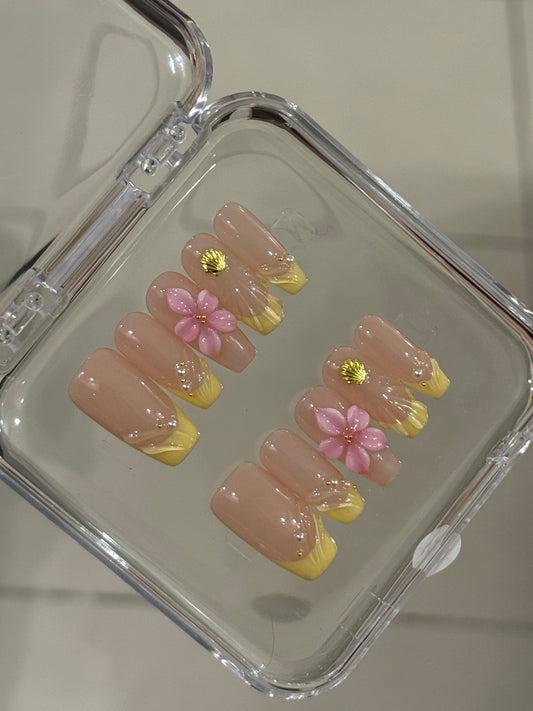 N138 Yellow Flower Set